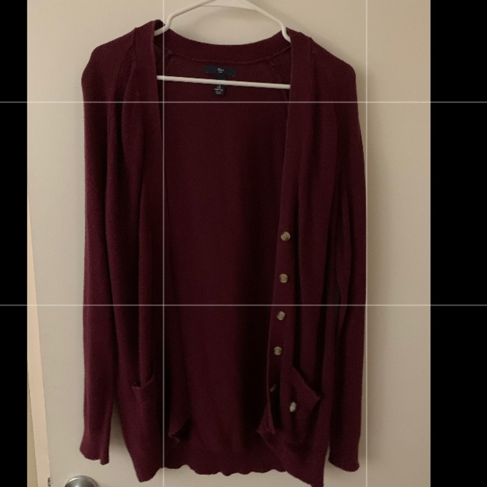 Gap cardigan sweater size medium